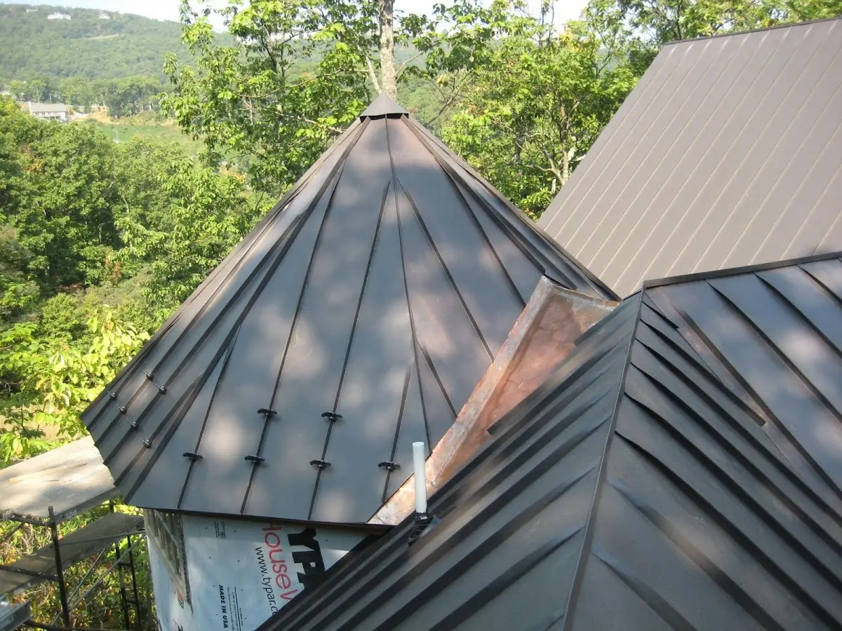 Professional Roof Tarp Installation by Craftsman Roofing in Clover Garden